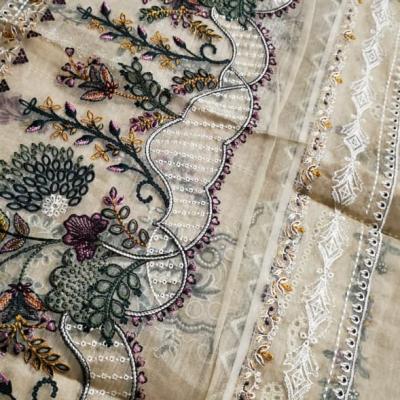 3 Piece Karandi Embroided Suit