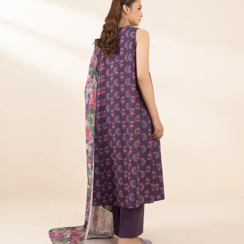3 Piece - Printed Light Khaddar Suit